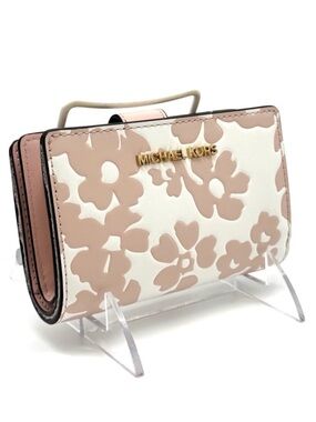 Michael Kors Medium Quilted Bifold Zip Chain Wallet Powder Blush